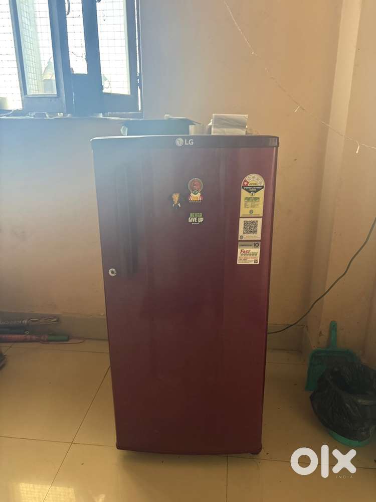 LG fridge, 180L