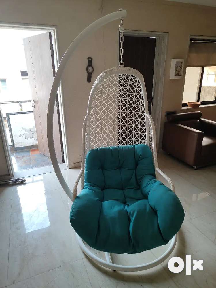 Single Seater Swing Chair with Stand (Hichko)