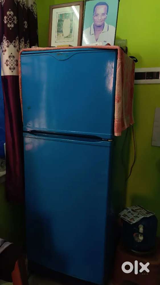 Double door refrigerator - Good condition
