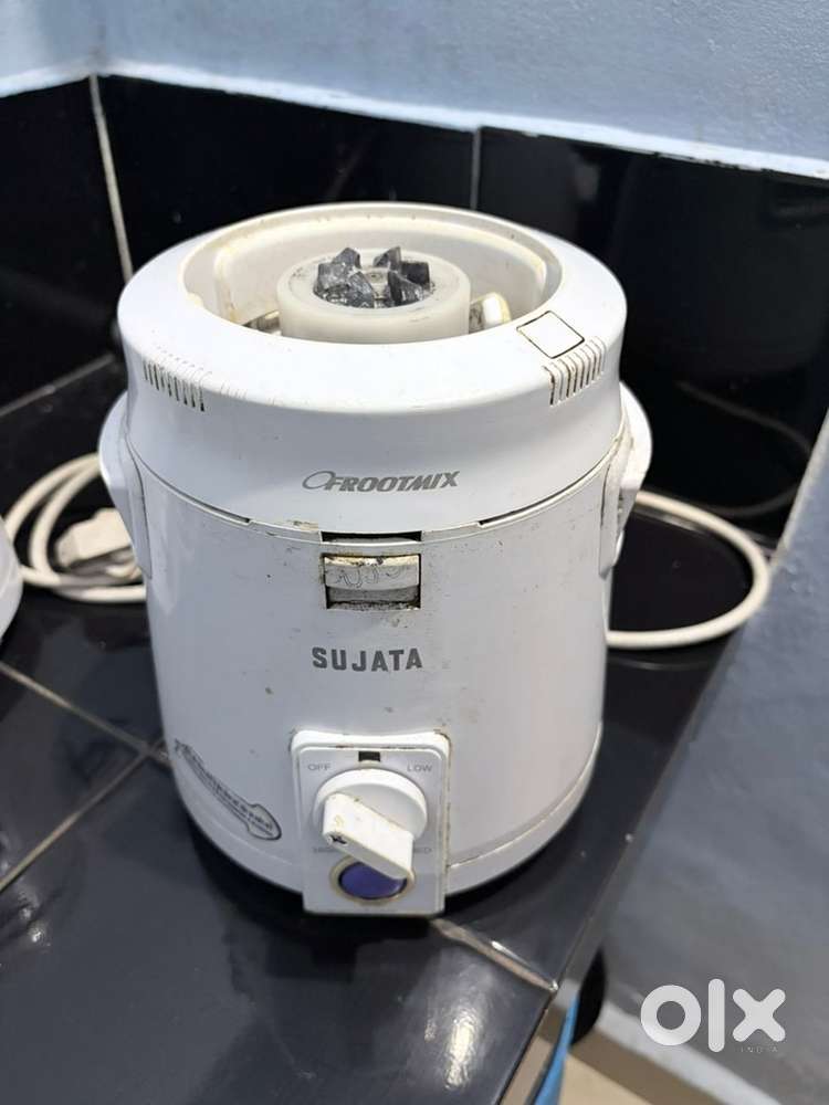 Sujatha mixer grinder