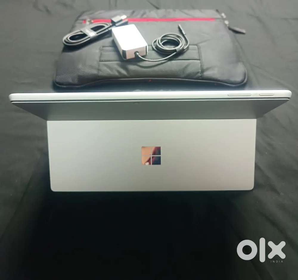 Microsoft Surface Pro 10 AI Business Laptop