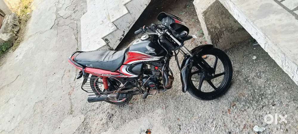 HONDA DREAM YUGA 110 CC Self Start