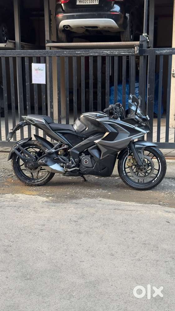 Bajaj pulsar Rs200 2018