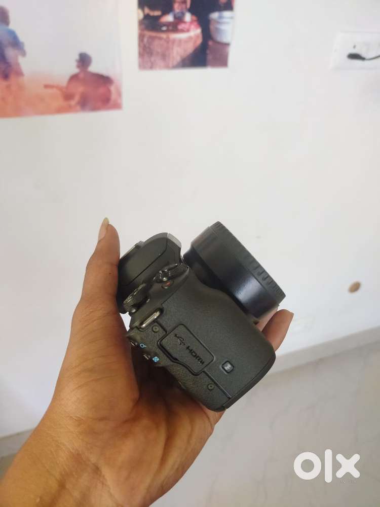 Canon M50 I URGENT SALE