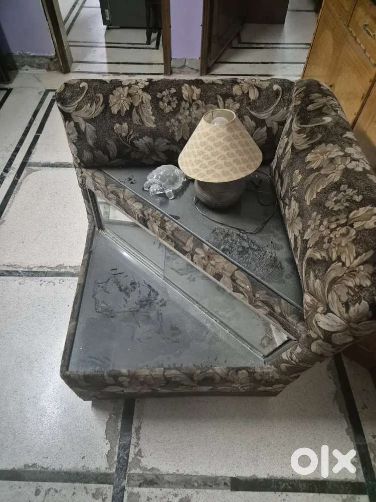 Sofa table set Diwan and almirah