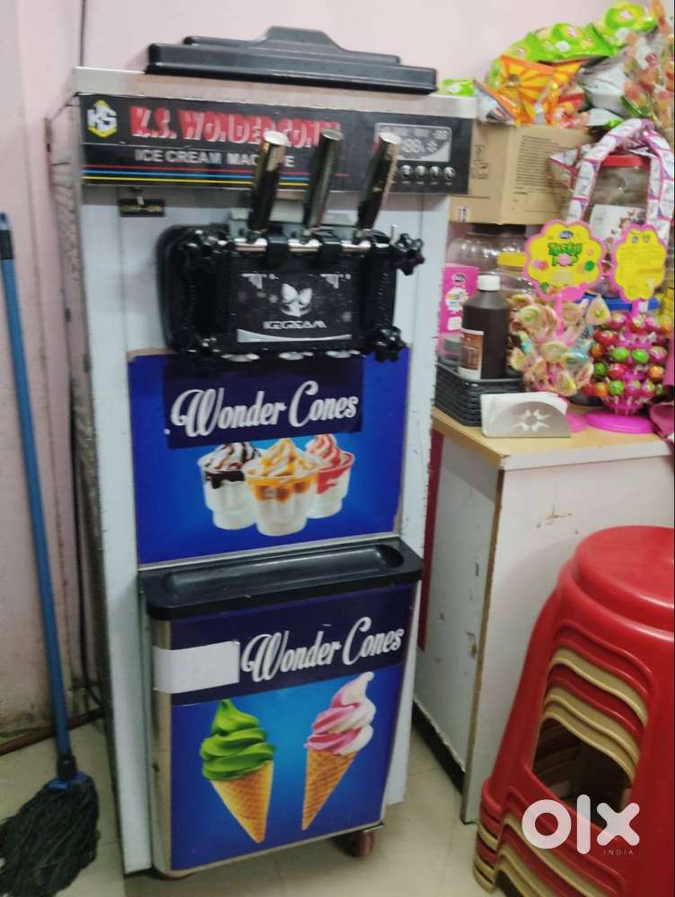 Ice Cream Vending Machine-100% Working,1 Year Old Perfect Condition