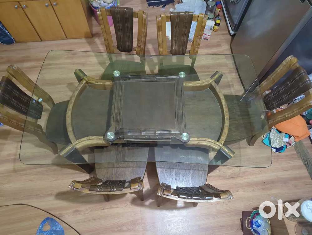 6 Chairs Dining table