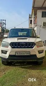 Mahindra Scorpio S10, 2016, Diesel