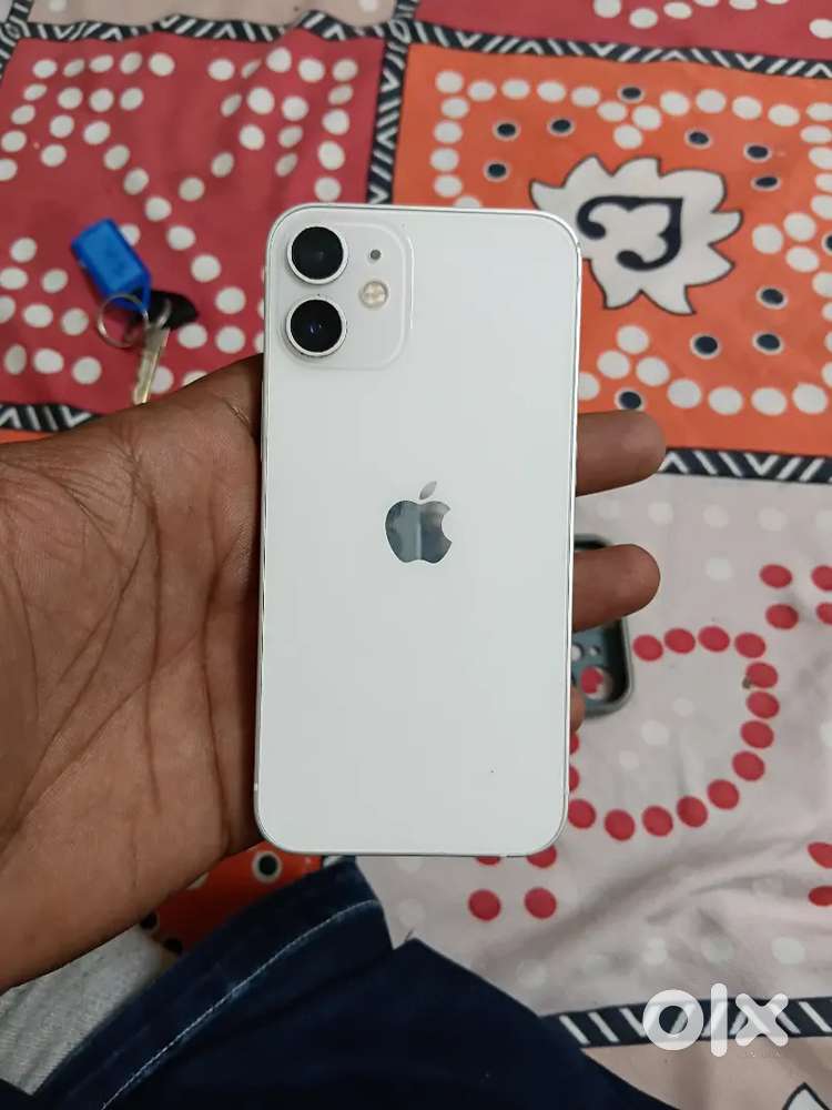 Apple i Phone 12 mini fresh condition