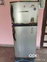Godrej pentacool Double door 3 Star 197 Ltr
