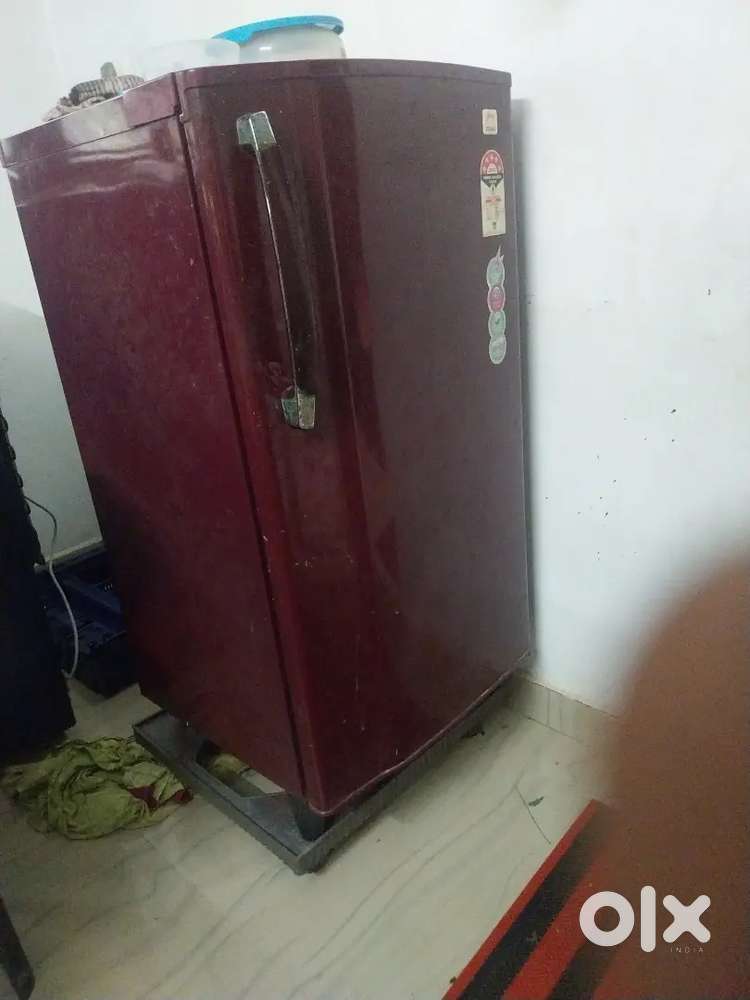 Goderage 2018 model refrigerqtor for sale
