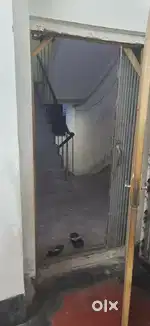 Mean road billding open area all sight 1st floor