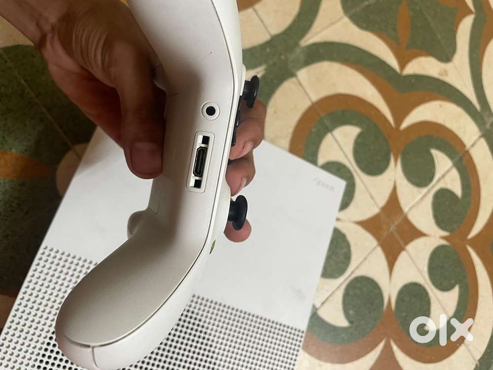 X box one S 1tb