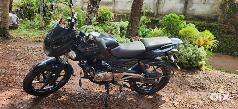 Pulser 180 neat and clean