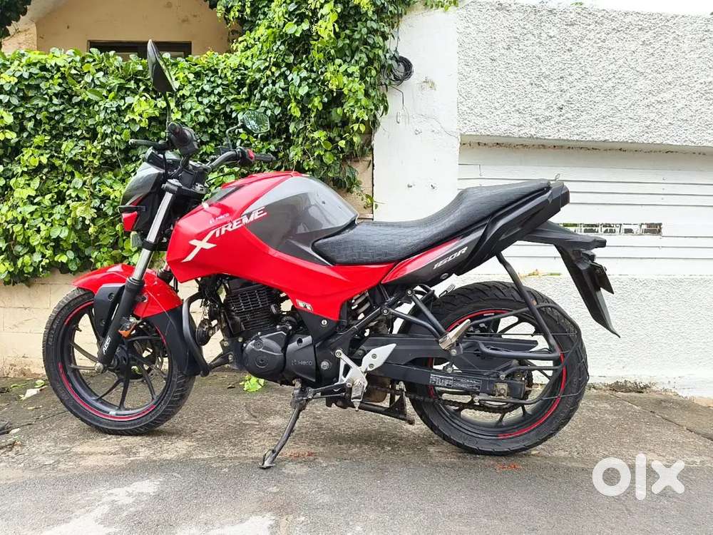 HERO XTREME 160R BIKE SHOWROOM CONDITION
