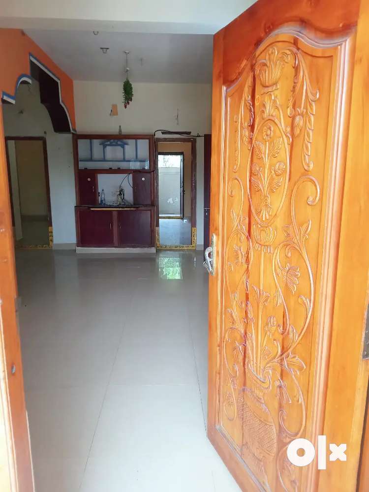 Double bed room house ground floor