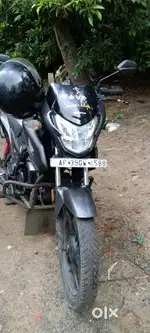 Honda 125 cc single hand bike