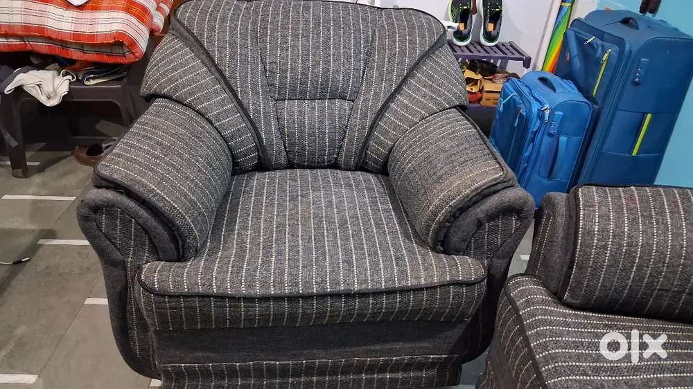 3+1+1 Sofa set in great condition