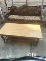 Box + cantre table very good condition