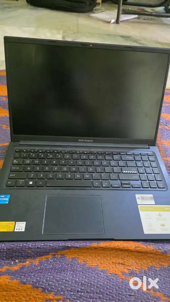 Asus vivobook 15