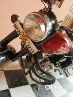 Royal Enfield classic 350 red colour showroom condition