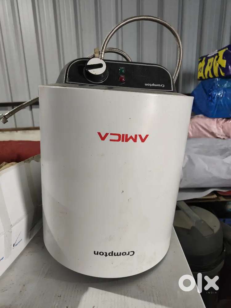 Crompton water heater