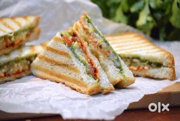 Looking for Sandwich and Brownies Cake