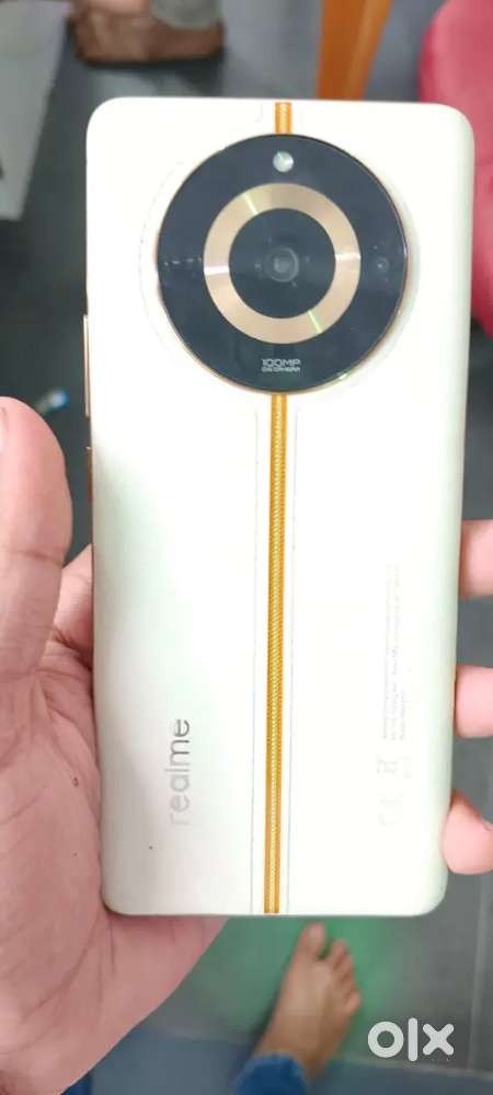 Realme 11 Pro Plus 5G 8GB RAM 256 GB bill box charger