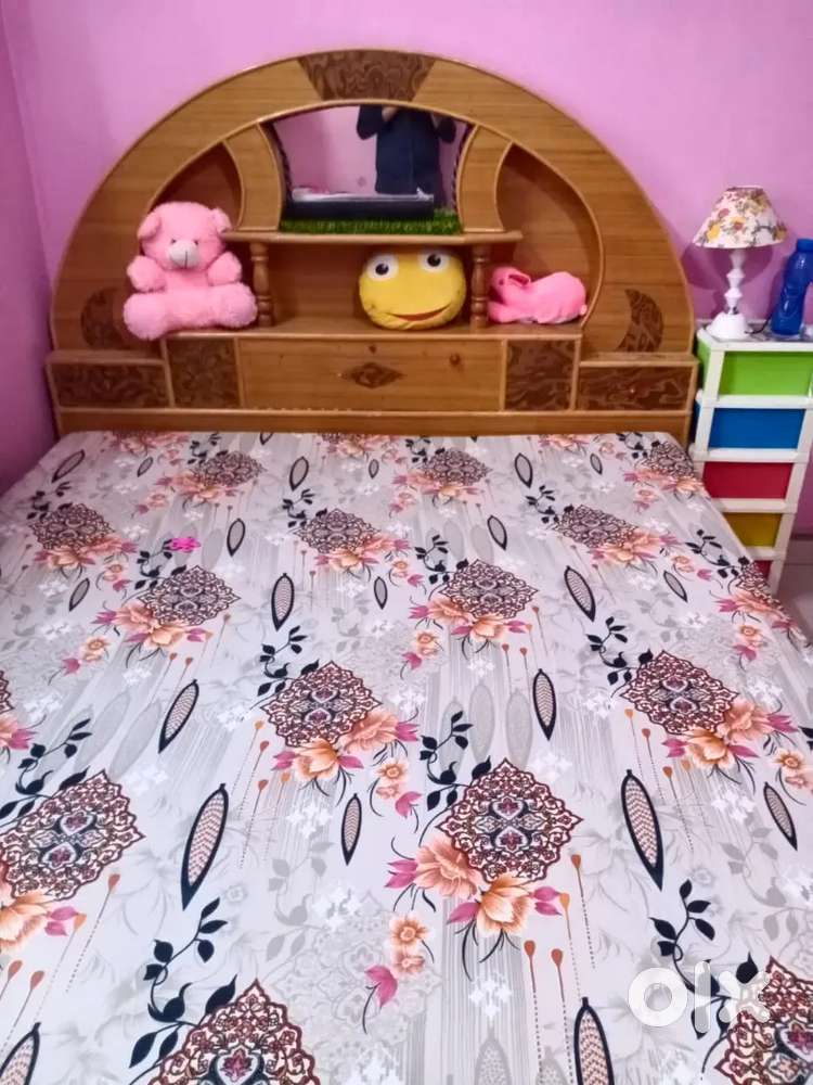 Diwan bed with premium quality