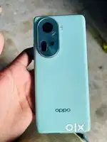 Brand new condition h bilkul fresh set h one year old h only