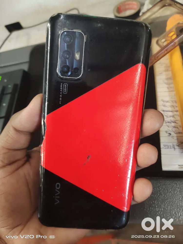 Phone seller