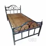 Metal single bed