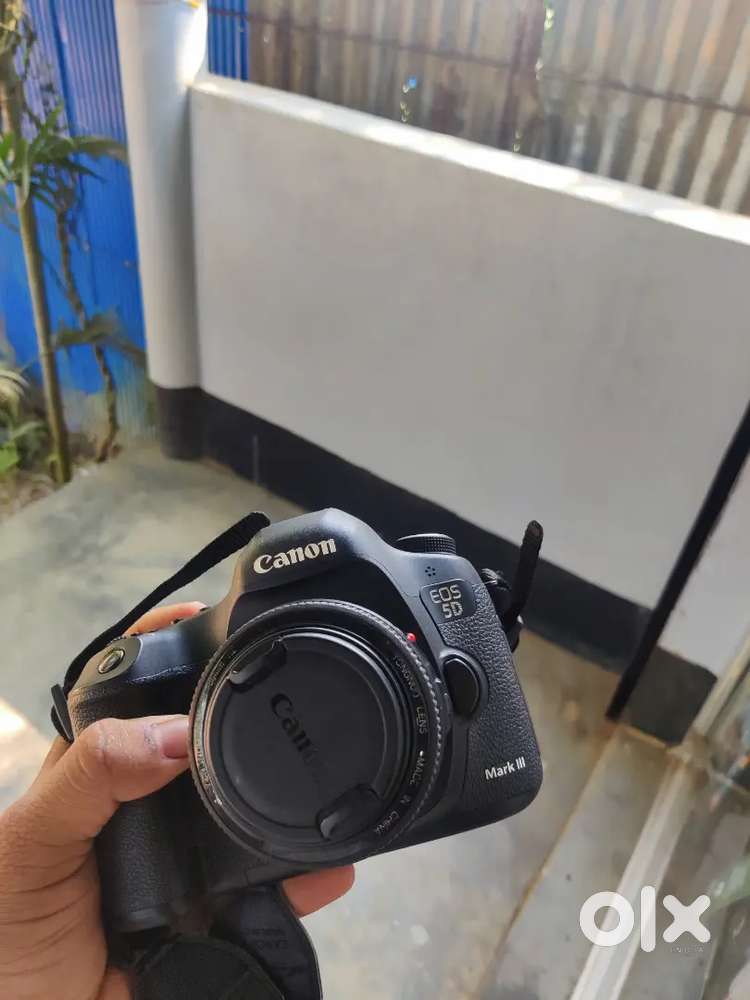 Canon 5d mark iii with yongnou 35 mm f2 lense