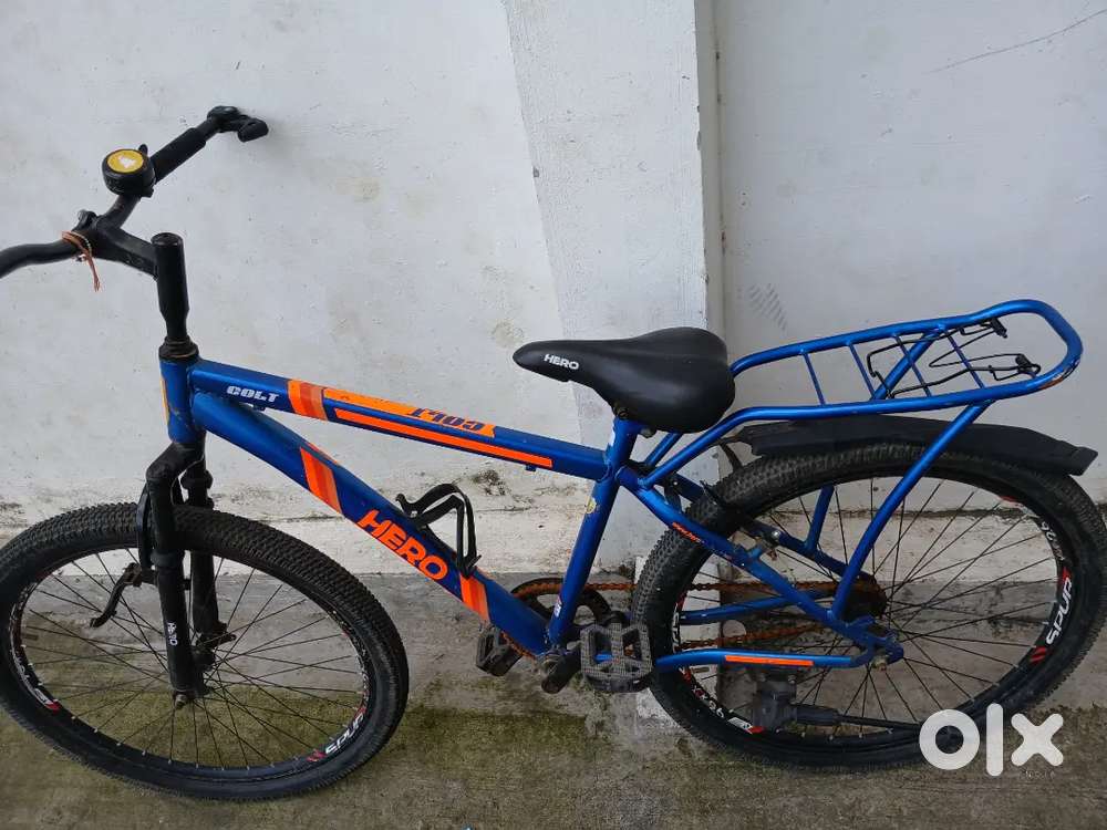 Hero topgear showroom