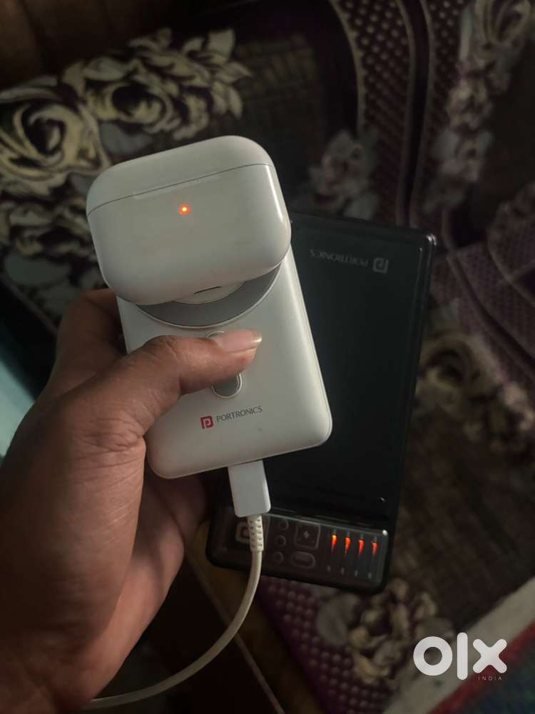 Wireless powerbank & Airpods 3 Combo