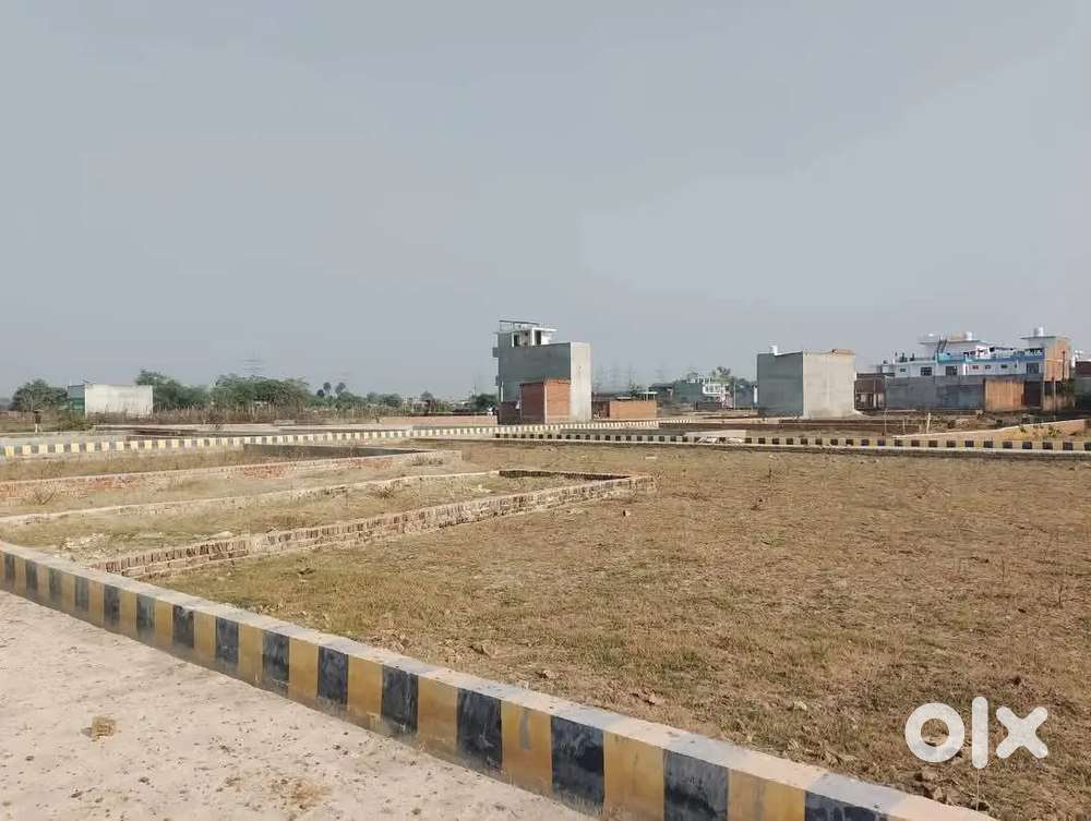 Sultanpur se road outer ring pr plot le khurdhi bajar ke pas bank loan