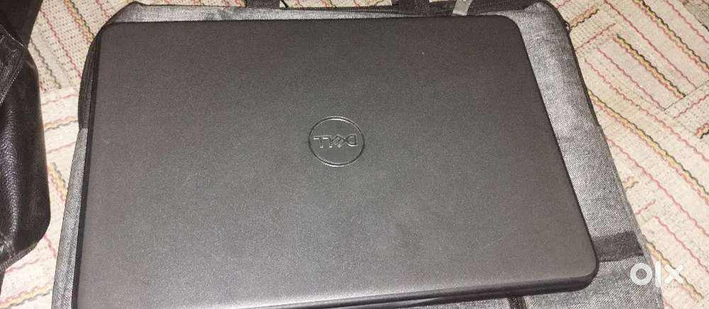 Dell leptop sell hai