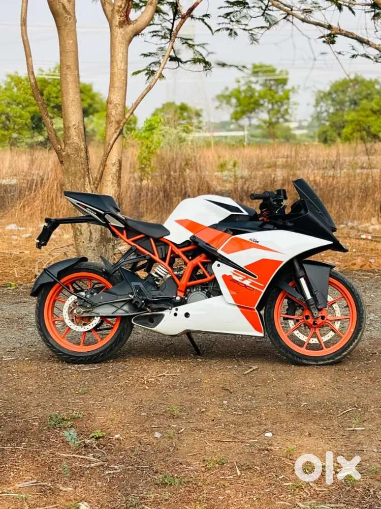 Good condition bike and super sports bike