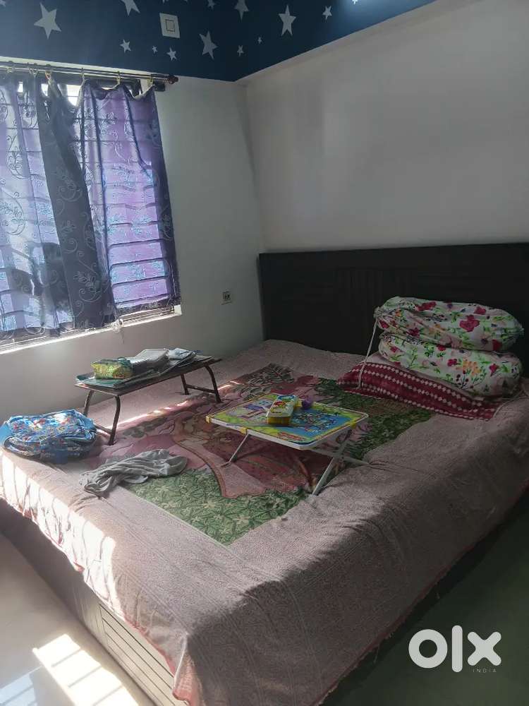 King Size box bed