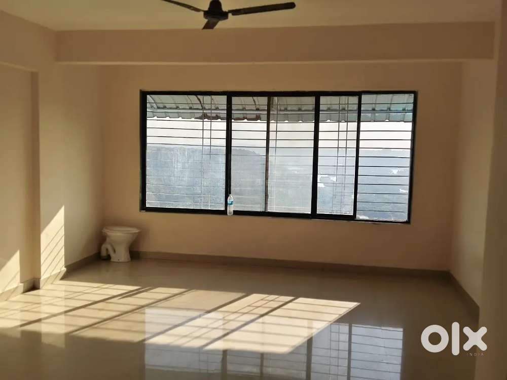 Well Maintained 2 Bhk Flat Near Maruti Mandir