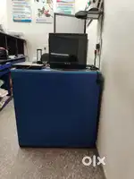 Computer table