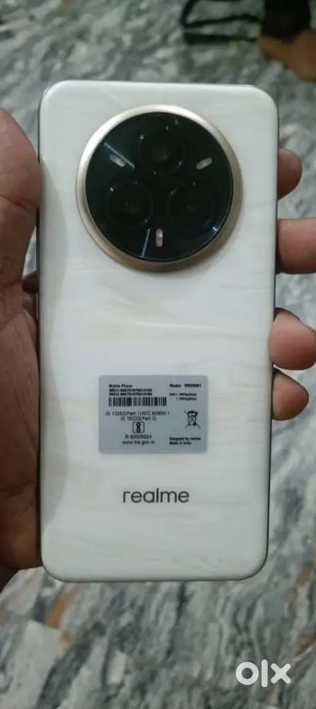 Realme 14 pro plus AI triple flash, and cameras