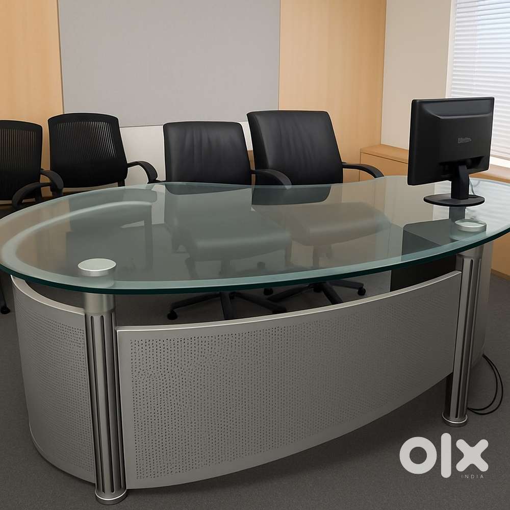GLASSS Office Table and chairs from saudi arabia
