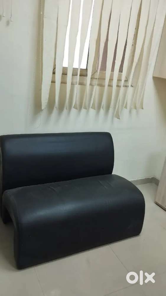 2 cabins 10+ workstations office space in vaishali