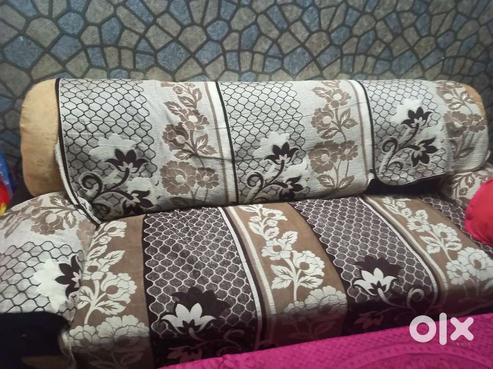 Sofa set 5 seater