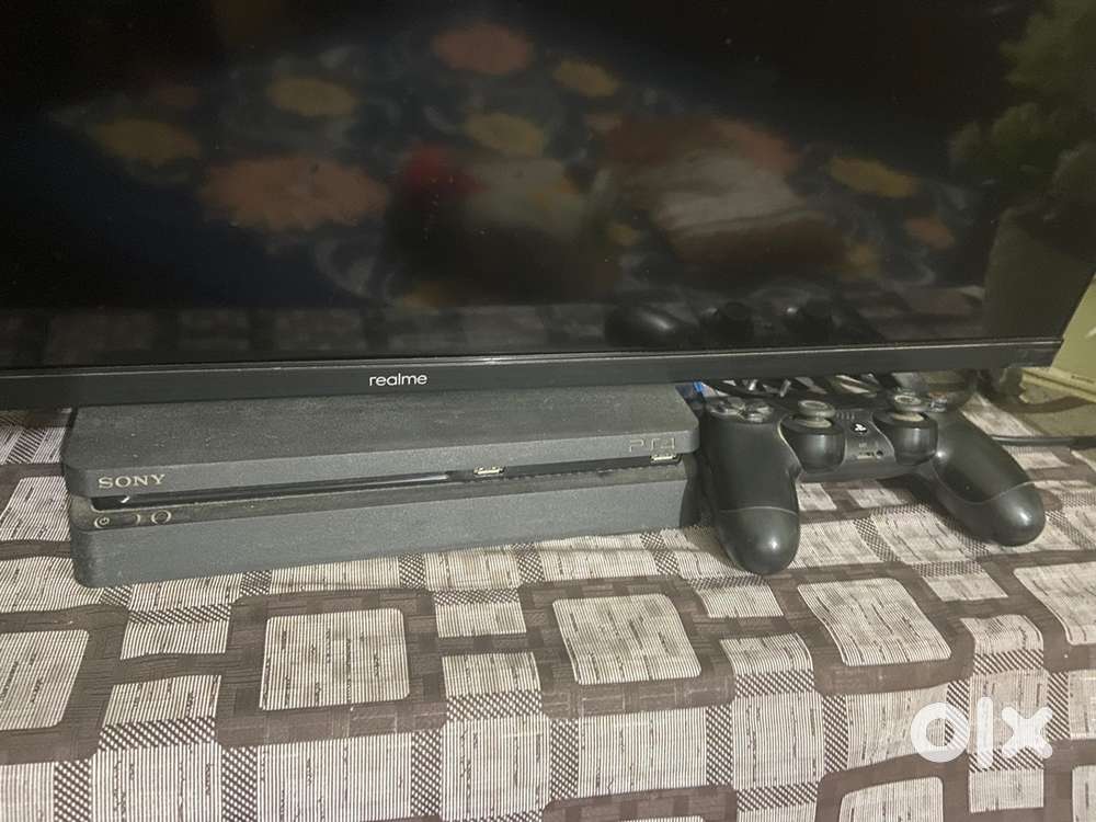 Ps4 1Tb slim edition with controler