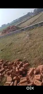 Ring road se 200 meter pehla hai