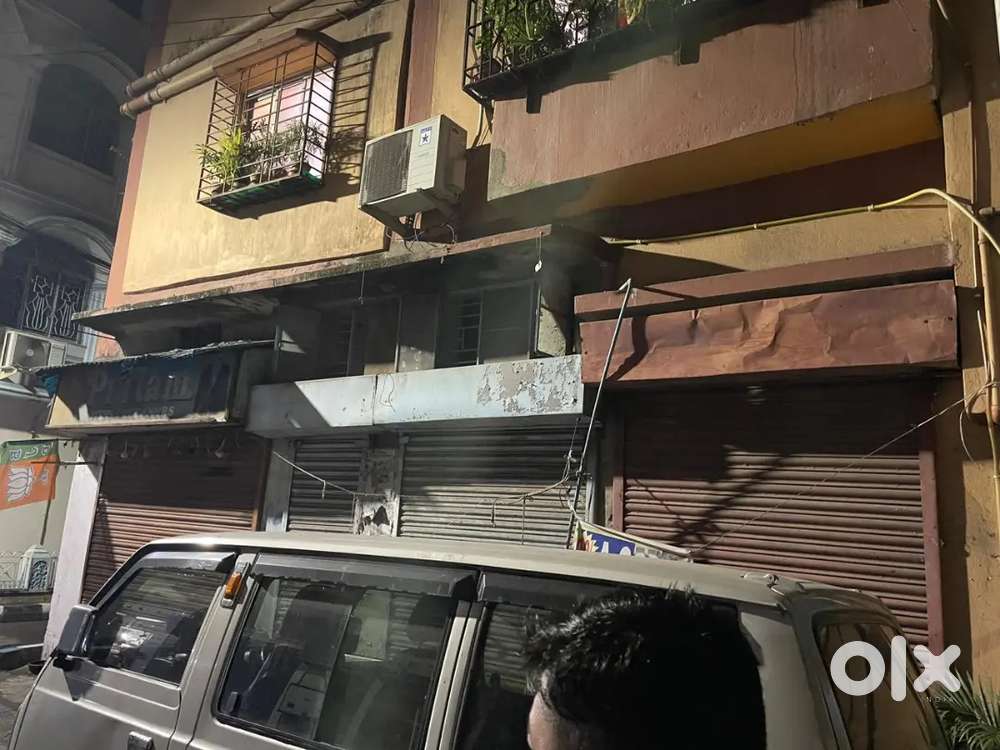 Commercial Godown or Shop for Rent 85 sqft