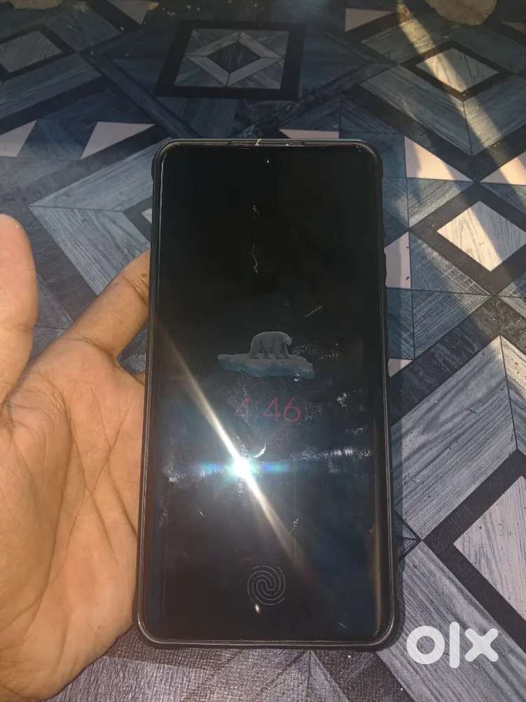 I am selling my new phone