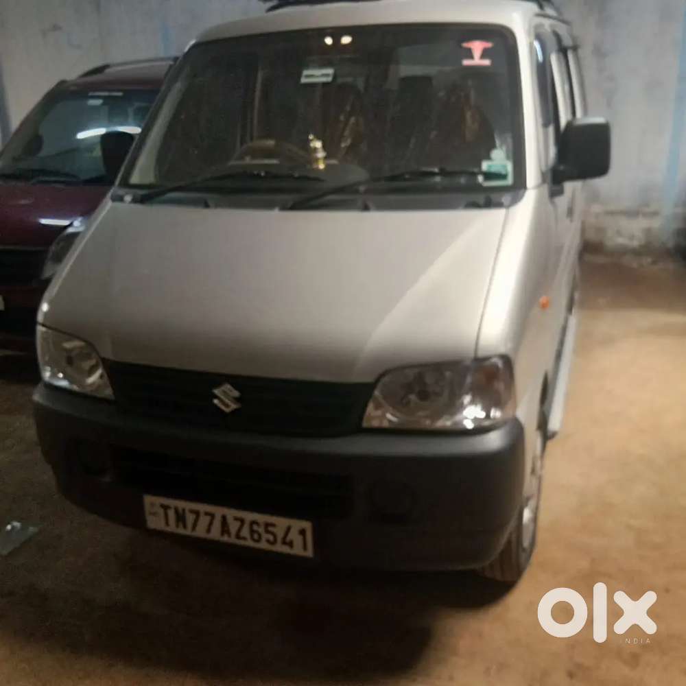 Brand new Maruti Suzuki Eeco 2023 Petrol Well Maintained.